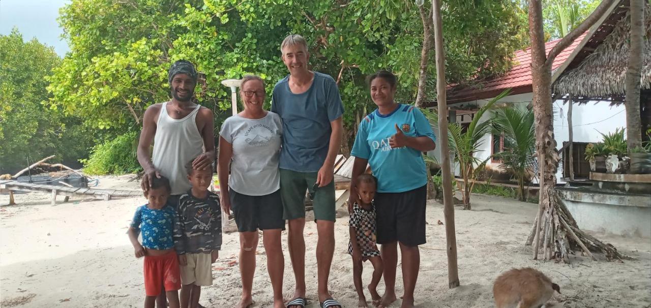 Aburahman Homestay Raja Ampat Besir Luaran gambar