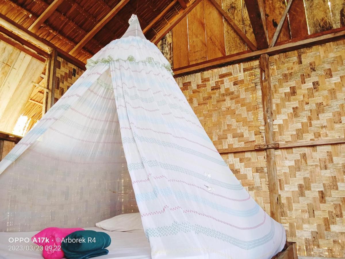 Aburahman Homestay Raja Ampat Besir Luaran gambar