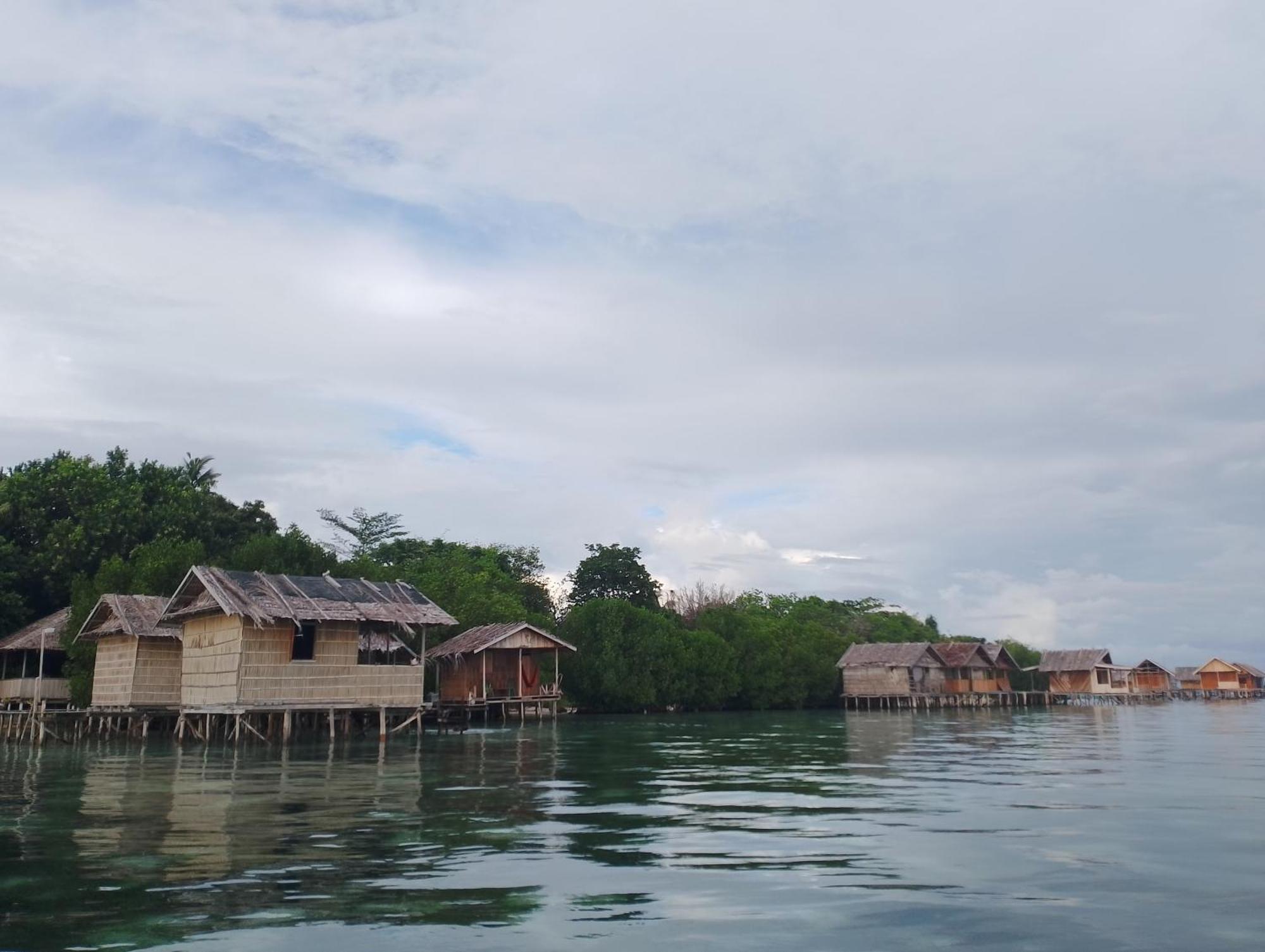 Aburahman Homestay Raja Ampat Besir Luaran gambar